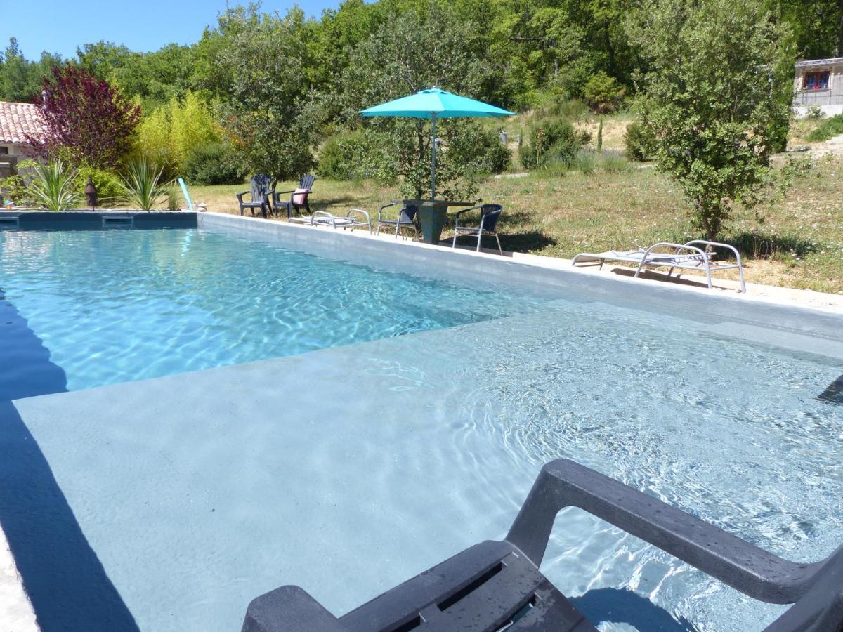 Pigeonnier Des Banons Bed & Breakfast Puimoisson ภายนอก รูปภาพ